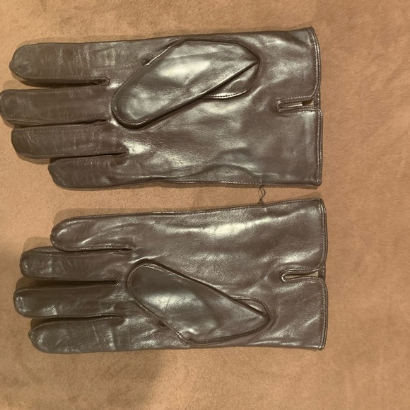 Coach Men’s Leather Cashmere lined Gloves